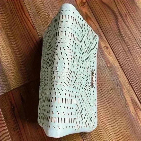 Stella & Dot Light Blue Clutch - Picture 9 of 12